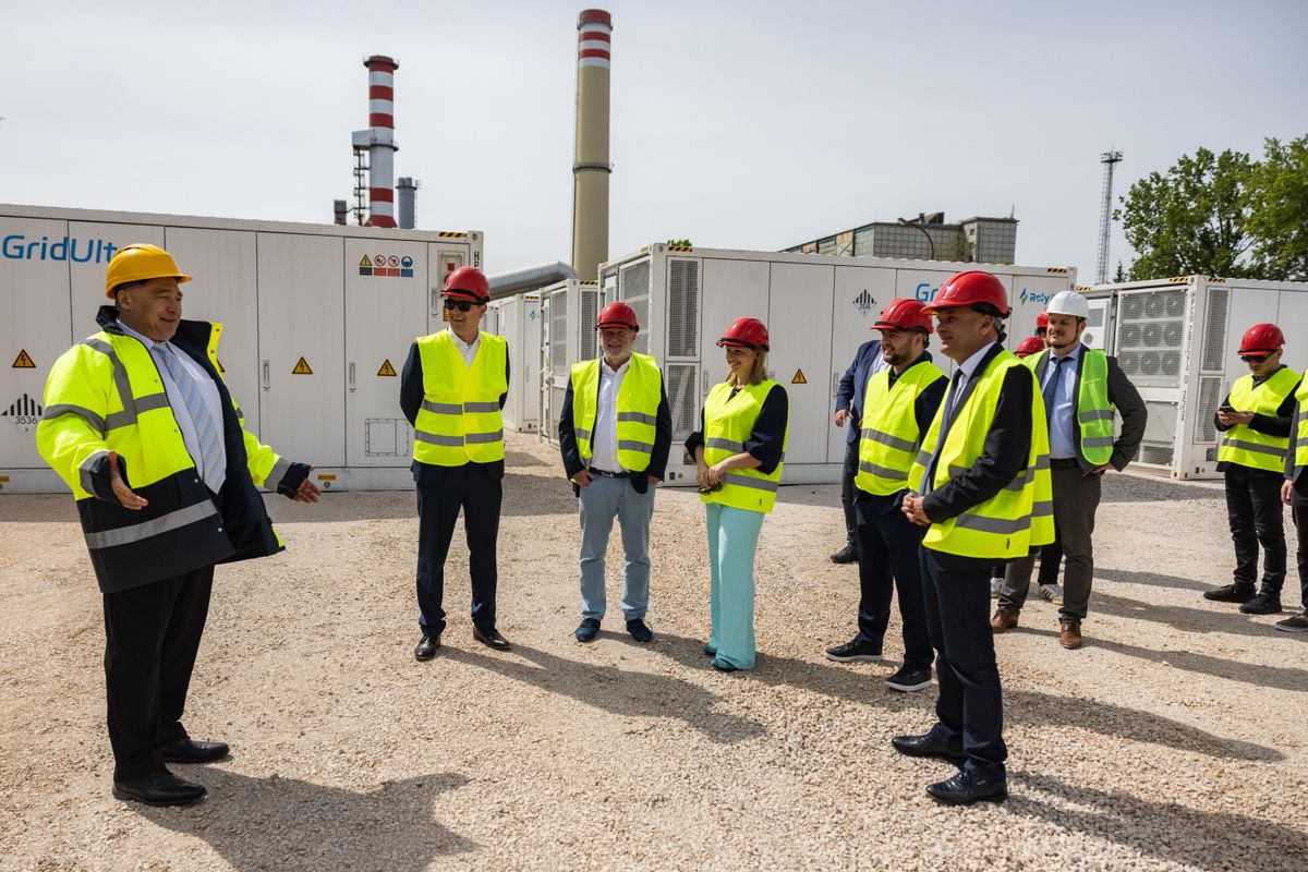 Hatalmas energiatároló épül az Oroszlányi Erőműnél - zöld akkumulátorpark érkezik a térségbe (2026. április 28.)